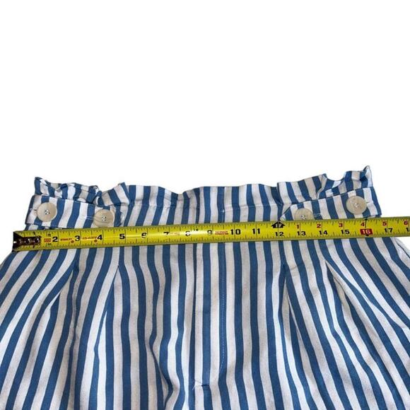 Zara l Striped Pleated Shorts XL - Picture 5 of 10